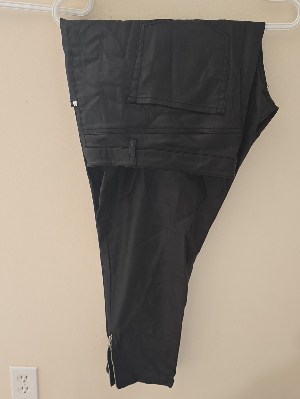 Women's Black High-Waist Slim Stretch Pants